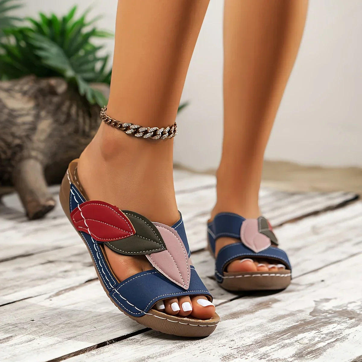Paloma ™ – Slip-On Sandals