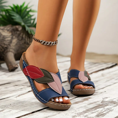 Paloma ™ – Slip-On Sandals