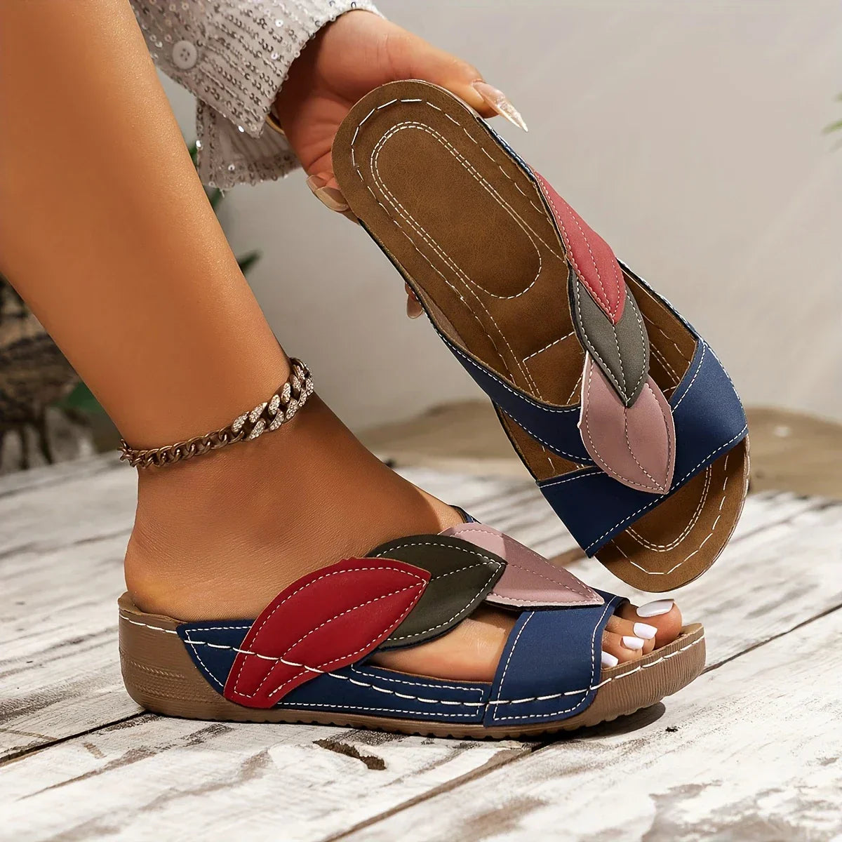 Paloma ™ – Slip-On Sandals