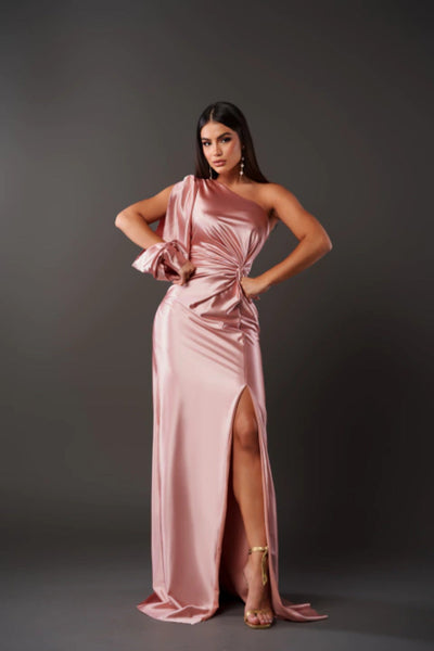 Hilda™ - Elegant Dress with Finesse